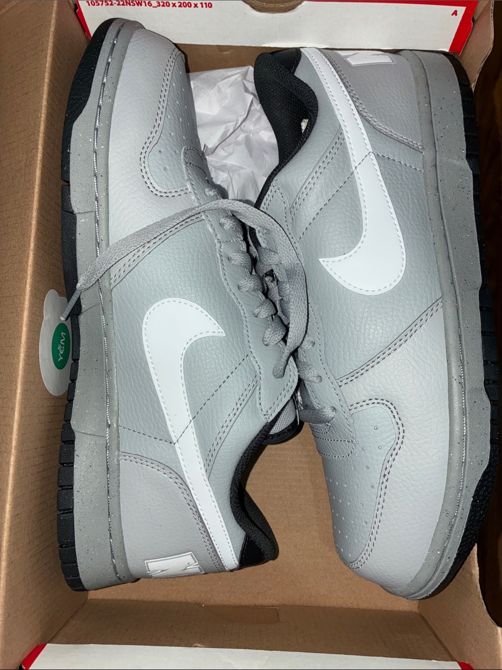 Nike Low-Top Sneakers in Light Gray, White and Black